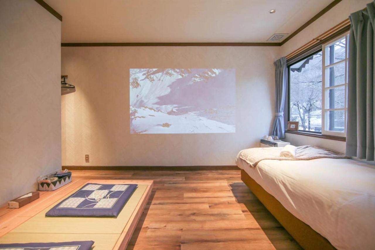 Apricot Pension Hakuba Exterior foto